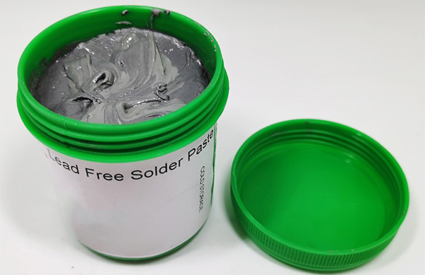 無鹵素焊膏在5G通訊PCB中的應用：工藝窗口與可靠性驗證